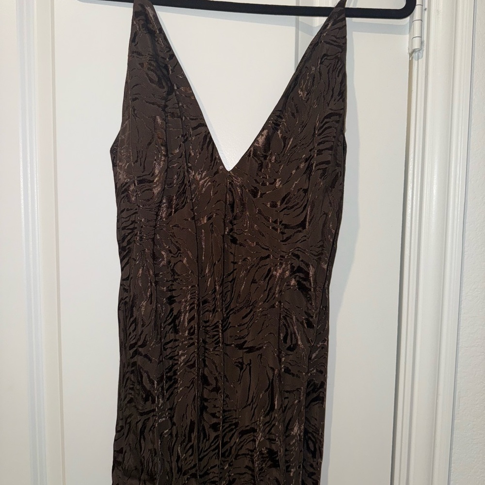 H&M Brown Sheath V-Neck Cocktail Dress